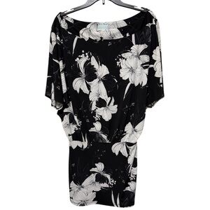 Veronica M Black and White Floral Batwing Sleeves Mini Dress Size Medium